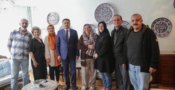 Vali Musa Işın’dan Üstünkaya ailesine taziye ziyareti