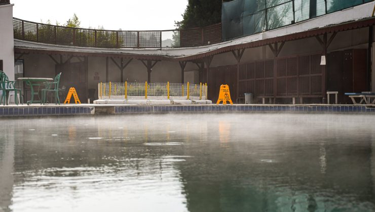 Emet’teki yosunlu termal havuz misafirlerini bekliyor