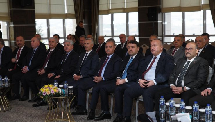 Vali Işın Vilayetler Birliği Toplantısı’na katıldı
