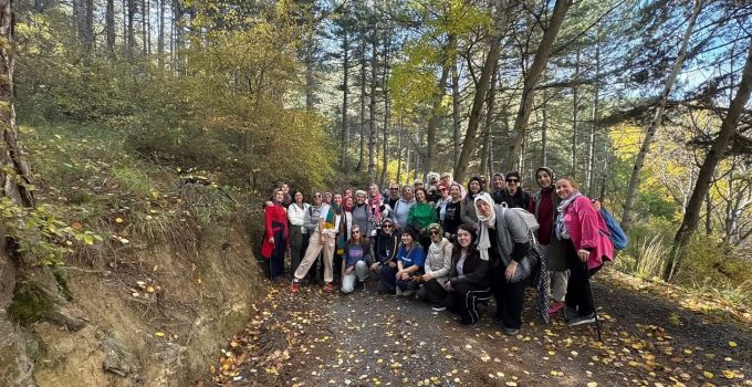 Kumarı Mahallesi’nde doğa yürüyüşü