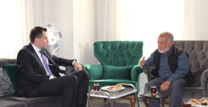 Kaymakam Atam’dan Kıbrıs Gazisi Şener’e ziyaret