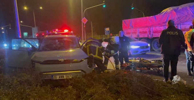 Kütahya-Eskişehir yolunda can pazarı