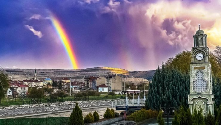 Gökkuşağı görsel şölen oluşturdu