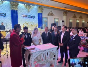 A Parti Genel Başkanı Ağıralioğlu Tavşanlı’da nikah şahitliği yaptı