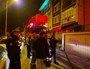 Teras katında çıkan yangın korkuttu