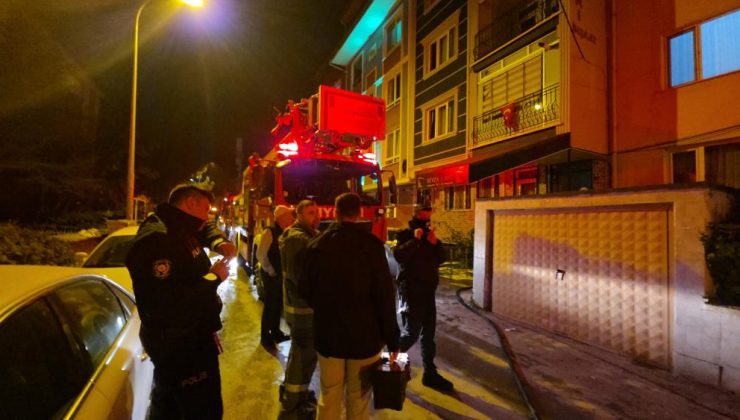 Teras katında çıkan yangın korkuttu