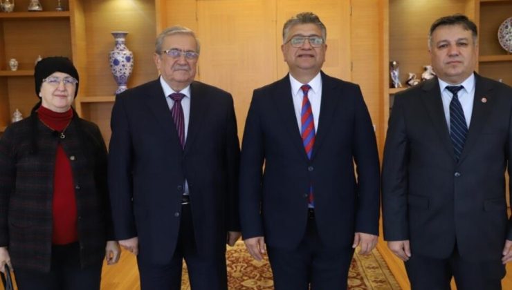 Emektar eğitimciden Rektör Kızıltoprak’a ziyaret