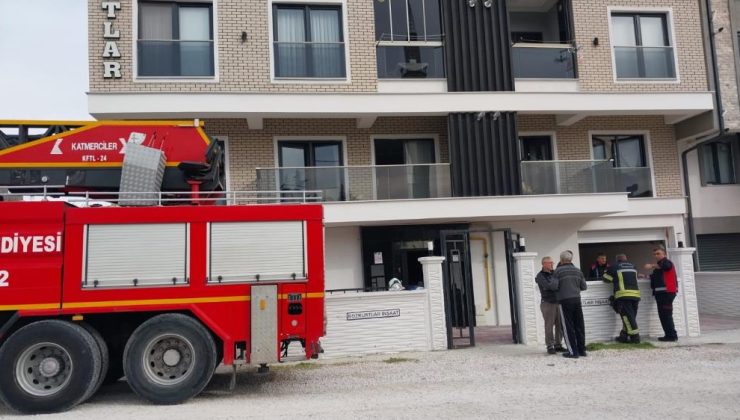 Daire yangını yürekleri ağza getirdi