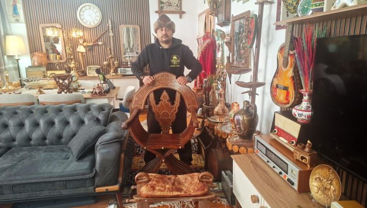 Evini antika müzesine çevirdi