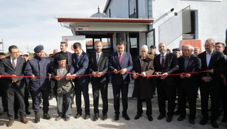 Yapımı tamamlanan Sefa Merve Camii ibadete açıldı