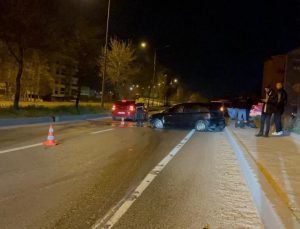 Takla atan araçtan yara almadan çıktılar