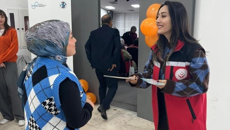 Kadınlar dijital ortamdaki risklere karşı bilgilendirildi