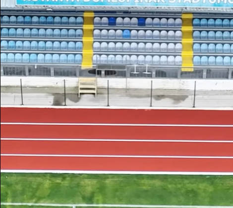 Dumlupınar Stadı halkın hizmetine açıldı