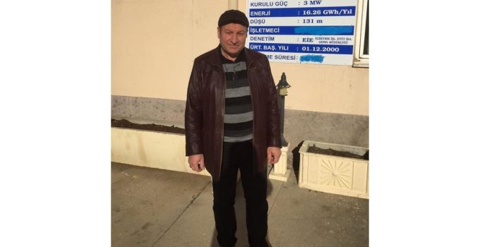 Kestane toplarken ağaçtan düşen adam hayatını kaybetti