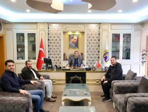 Ödüllü yönetmen Çetin’den Başkan Derin’e ziyaret