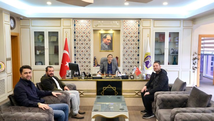 Ödüllü yönetmen Çetin’den Başkan Derin’e ziyaret