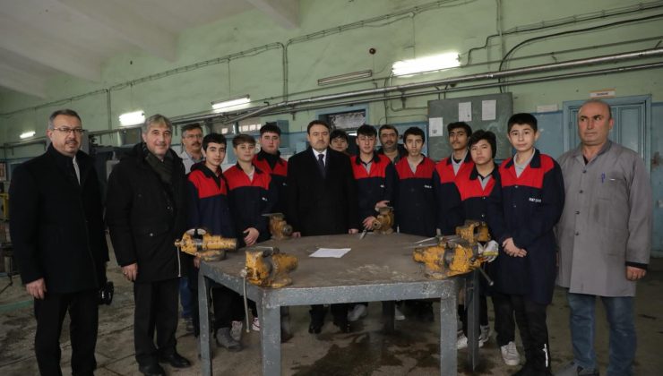 Vali Işın’dan mesleki eğitime destek ziyareti