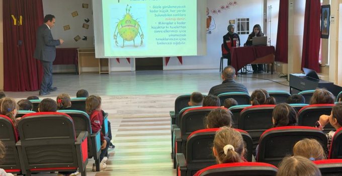 Miniklere gıda güvenilirliği ve israf eğitimi