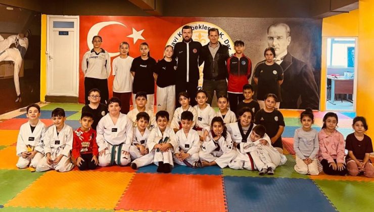 Başarılı sporcular gezi ile ödüllendirildi