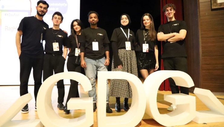 Teknoloji tutkunları ‘Devfest25’ etkinliğinde buluştu