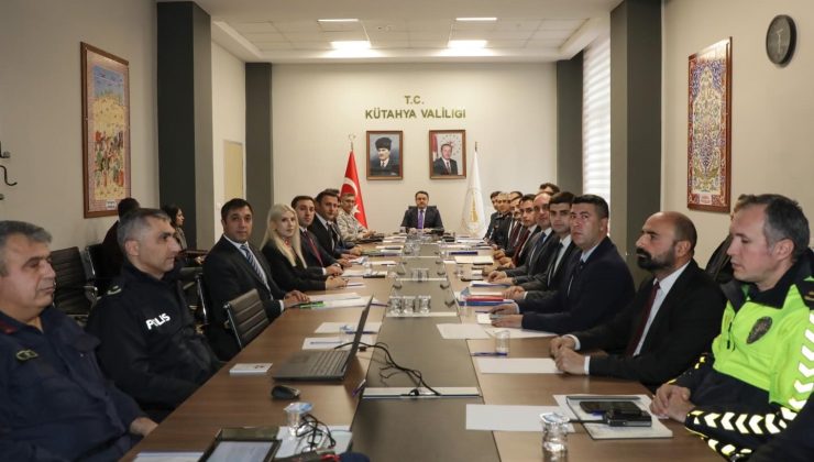 Asayiş çalışmaları ve trafik güvenliği masaya yatırıldı