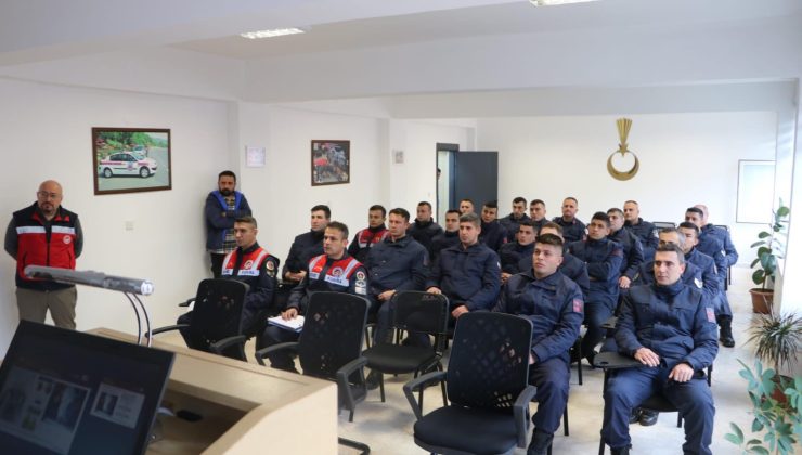 Jandarma personeline belgesiz hayvan hareketleri eğitimi