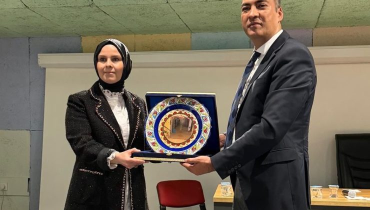 İşletme sahibi Bakırdemir, başarı hikayesini öğrencilerle paylaştı