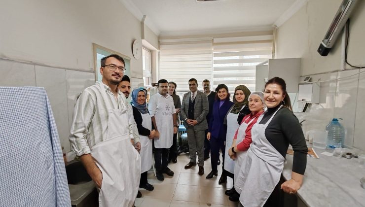 Öğretmenler ÖRAV eğitim şenliğinde bir araya geldi