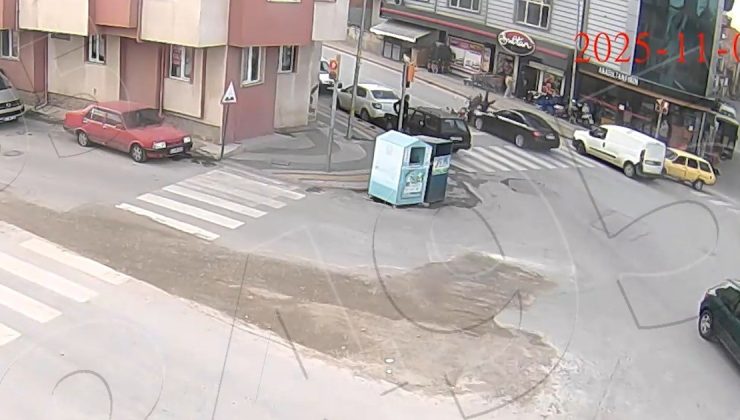 Motosikletli kuryeye yaya geçidinde otomobil çarptı: 1 yaralı