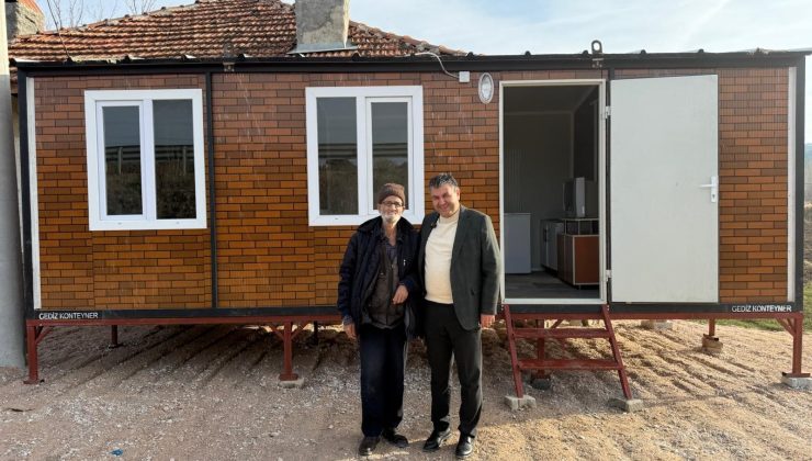 Evi harabeye dönen Eyüp amca için yardım dayanışması