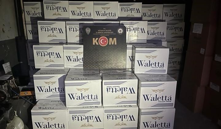 Şüpheli araçtan milyonlarca makaron çıktı: 3 gözaltı