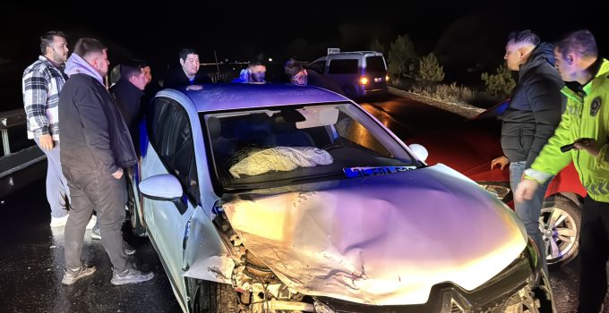 Kaza yapan alkollü sürücü ağaçlık alanda silah saklarken yakalandı