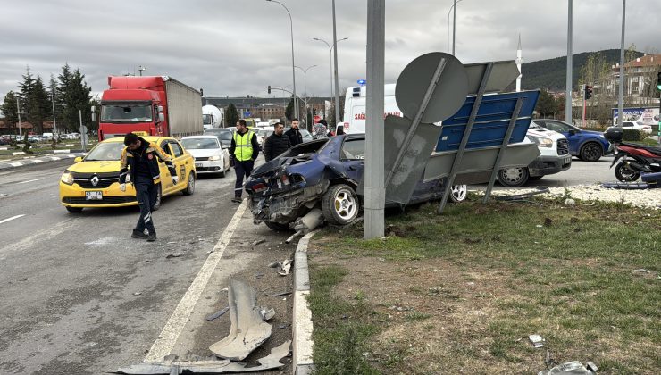 Çevre yolunda korkutan kaza! 1’i çocuk 4 yaralı