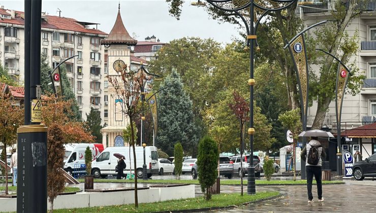 Hafta sonu yağışlı hava etkili olacak