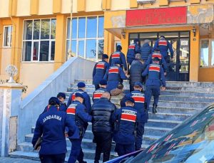 Kütahya merkezli 3 ilde siber dolandırıcılık operasyonu