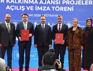 Bakan Kacır: ‘Kütahya’nın gücünü daha ileri taşıyacağız’