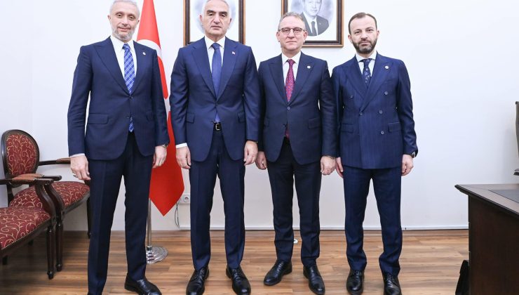 Kütahya’nın turizm talepleri Bakan Ersoy’a iletildi