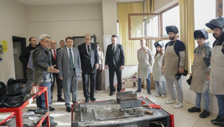 KUTSO’nun proje ve çalışmaları Vali Musa Işın’a tanıtıldı