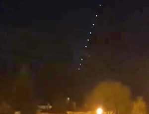 Gökyüzündeki ışıklar merak uyandırdı