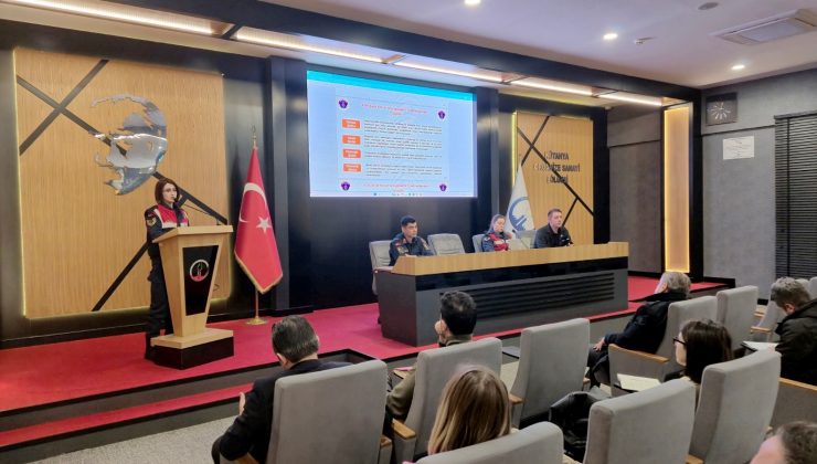 Jandarmadan Kütahya OSB yatırımcılarına bilgilendirme semineri