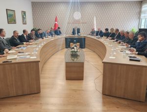 İlçe milli eğitim müdürleri değerlendirme toplantısında buluştu