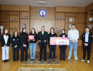 Rektör Kızıltoprak, DUSCART Öğrenci takımını ağırladı