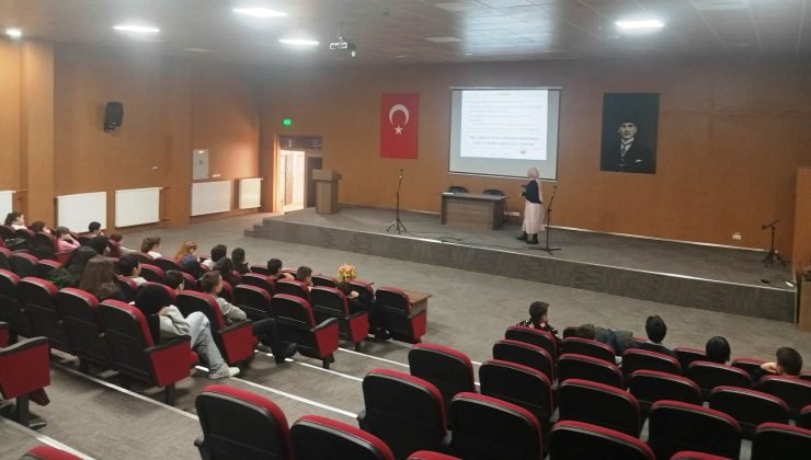 Öğrencilere bilinçlendirme eğitimi verildi