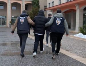 Vatandaşı sahte ilanlarla dolandırdılar