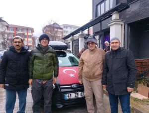 4 arkadaşın otomobil ile umre yolculuğu başladı