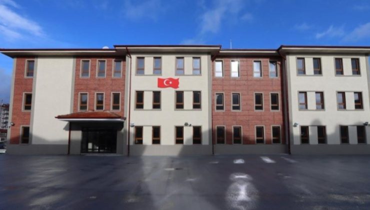 Okullar ve kamu binaları modernleşiyor