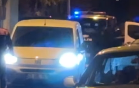 Polise mukavemette bulunan şüpheliler gözaltına alındı