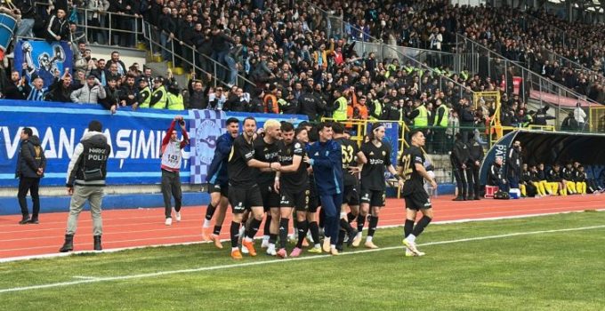 Karşıyaka berabere kaldı: Şimşek puan farkını 4’e çıkardı