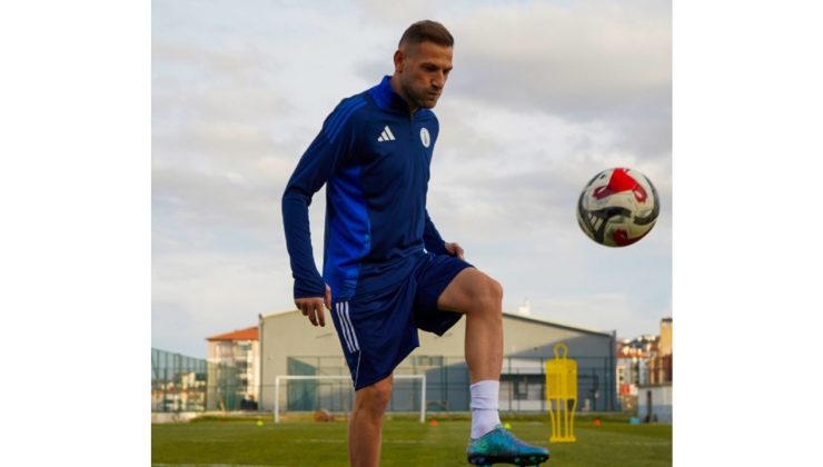 Deneyimli futbolcu Sedat Cengiz Kütahyaspor’da