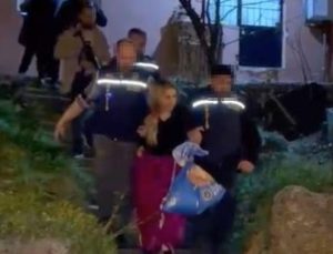 233 suç kaydı ve 216 yıl hapis cezası bulunan kadın yakalandı